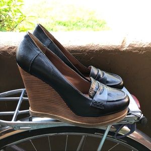 Lucky Brand Leather Platform Wedge Loafer size 10